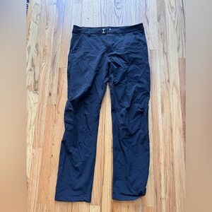 WNDR Alpine Disperse Pants size Large